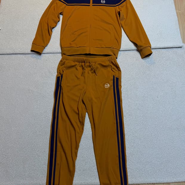 (새상품) Sergio Tacchini 트레이닝 셋업 세트(트랙수트)