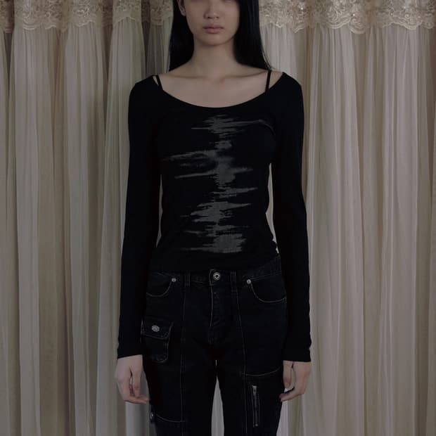 보헴서 NOISE PRINTEDLINE LONG SLEEVE