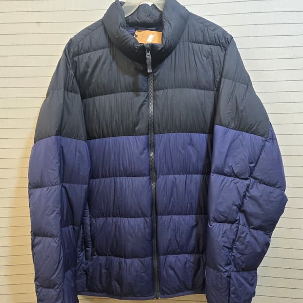 유니클로 블루블랙 경량패딩 