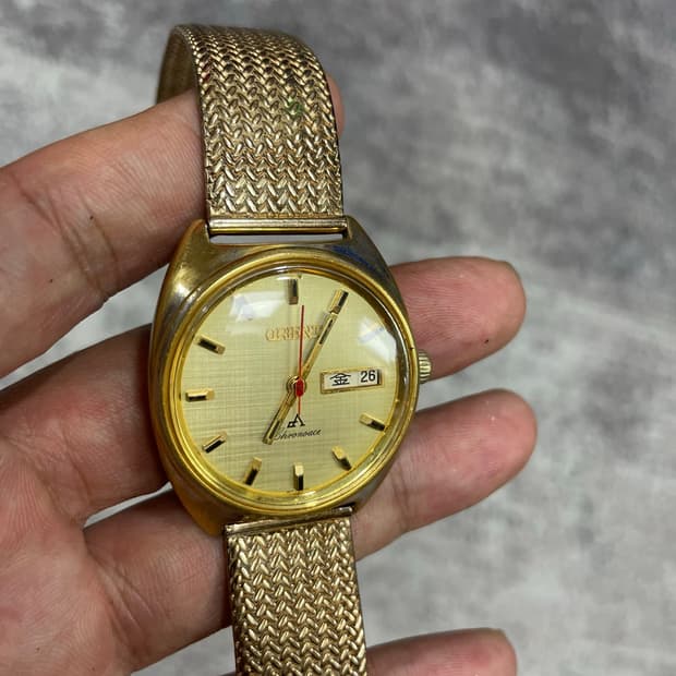 80s vtg ORIENT 
