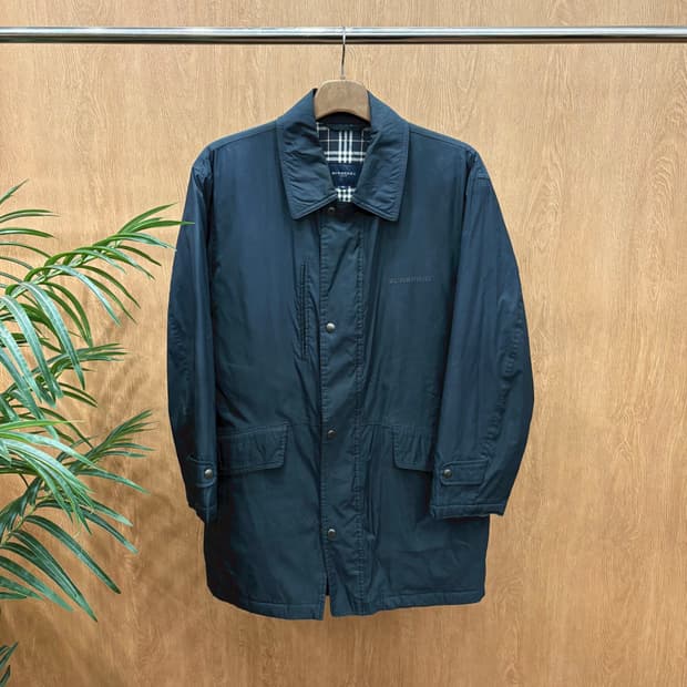 버버리 골프 하프 필드 자켓 싱글 브레스티드 스탠드 칼라 디테일 네이비