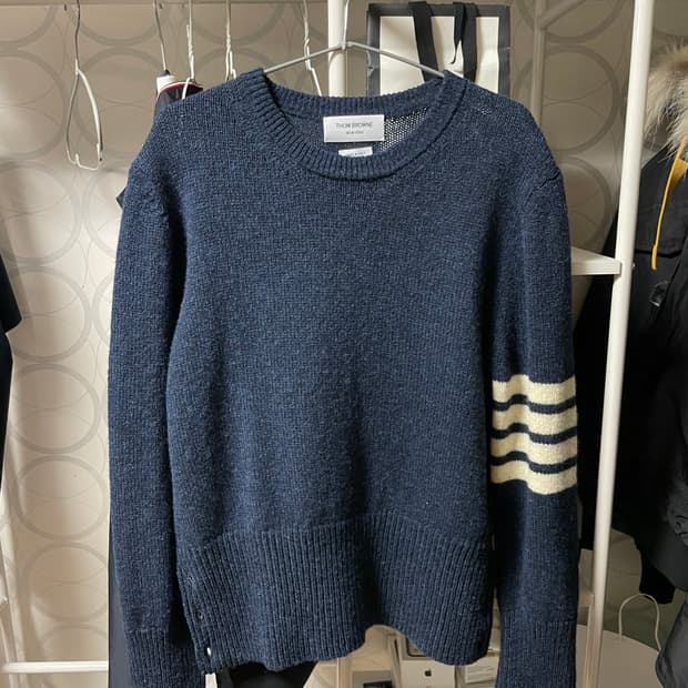 톰브라운 네이비 니트