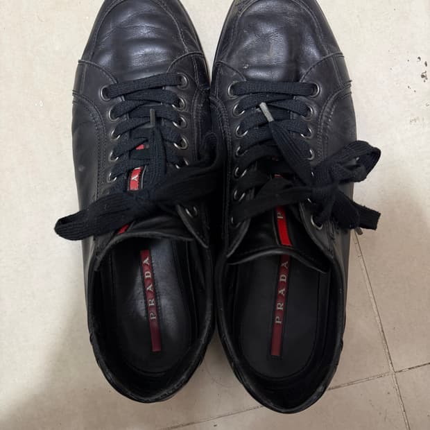 [44] 프라다 스포츠 로고 블랙 레더 스니커즈