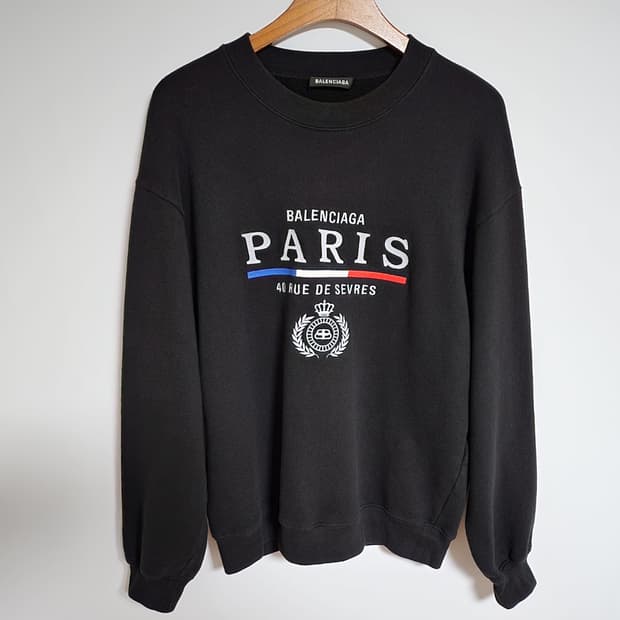 S 발렌시아가 블랙 파리스 플래그 자수 맨투맨 570807 TGV49