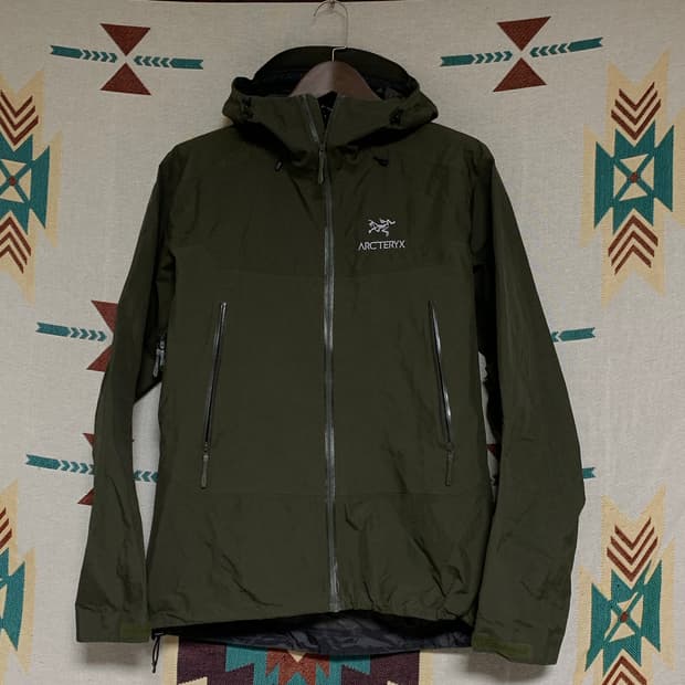 아크테릭스 베타 sl 하이브리드 드라세나 올리브 M