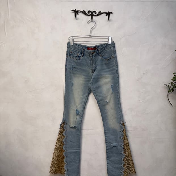 Washing denim mesh leopard details 부츠컷팬츠