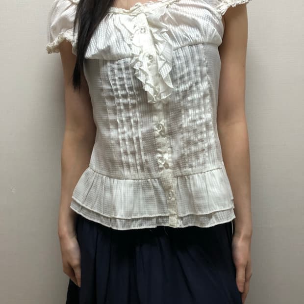 빈티지 화이트 프릴 블라우스