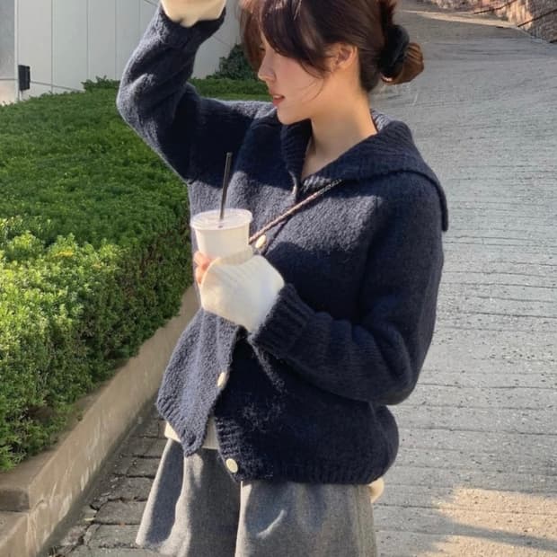 타낫 카라 니트 자켓