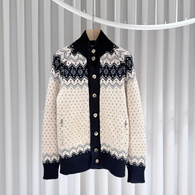 48 / 브루넬로 쿠치넬리 노르딕 캐시미어 집업