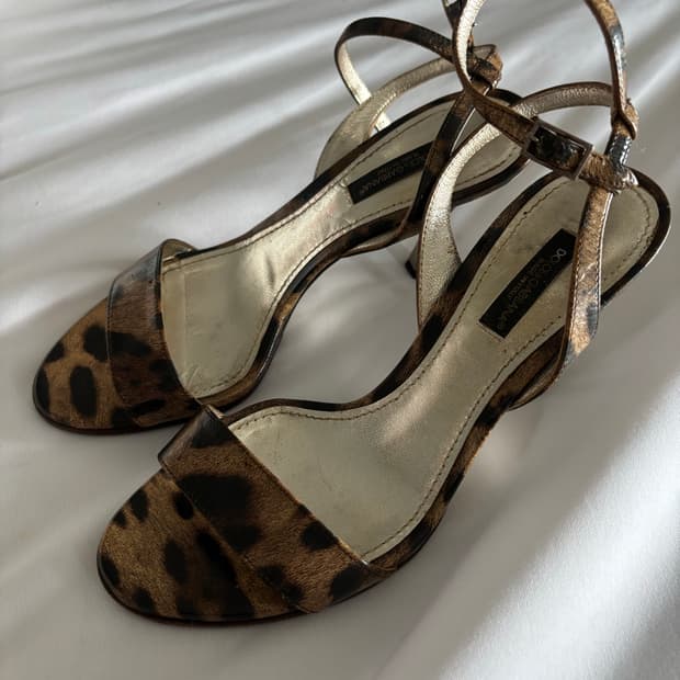 Dolce & Gabbana leopard kitten heels