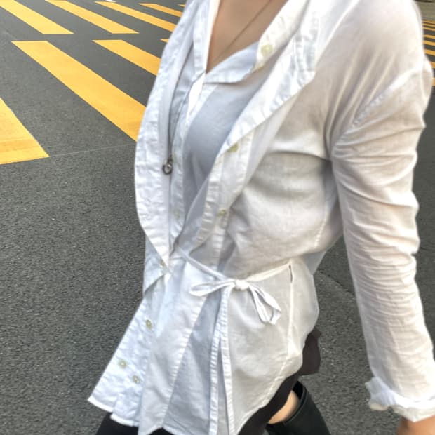 앤 드뮐미스터 더블 레이어드 커브드 셔츠