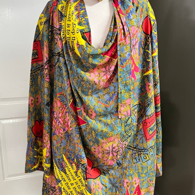 비비안 웨스트우드 패턴 셔츠 40사이즈 새상품