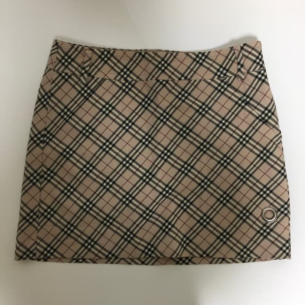 버버리 스커트