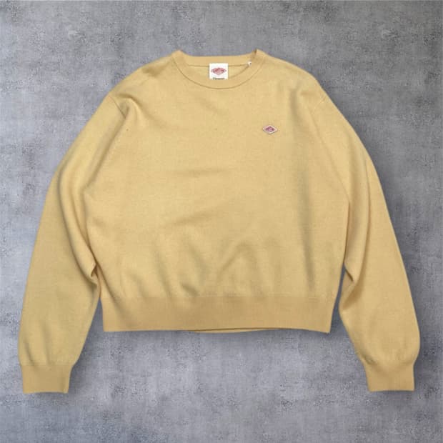 단톤 Danton 라이트옐로우 로고패치 울 크루넥 니트 38