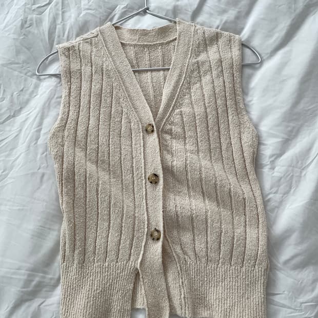 세터 브이넥 베스트 S