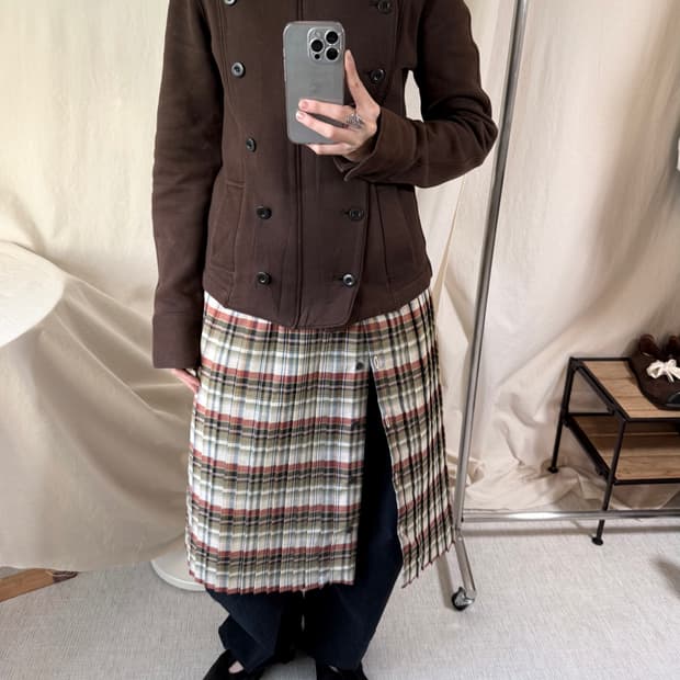 버튼 체크 플리츠 스커트 (Made in Japan)