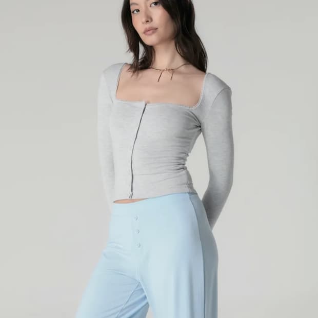 글로니glowny MELLOW BUTTON CARDIGAN