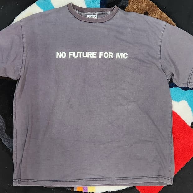 Bassagong 하키스틱찹 No Future for MC 티셔츠