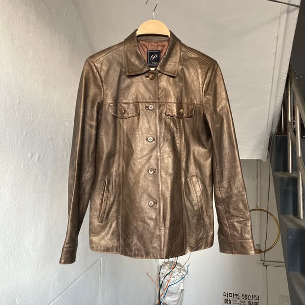 자연스러운 에이징++ 저스트핏•가죽자켓