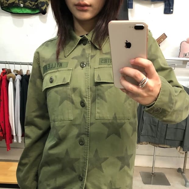 와코마리아 밀리터리 셔츠
