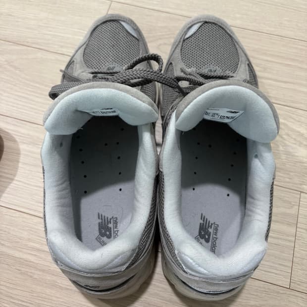 뉴발란스 운동화