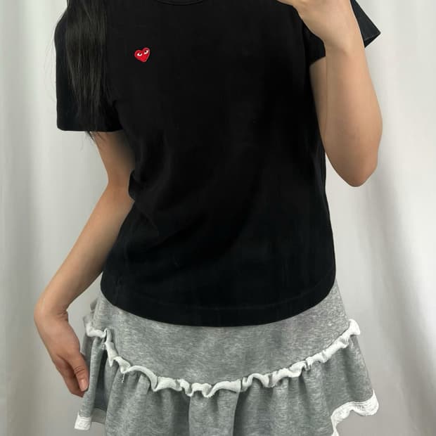 꼼데가르송 레드와펜 블랙 반팔