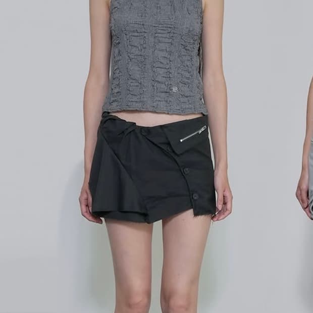 플레어업 Crinkled Sleeveless