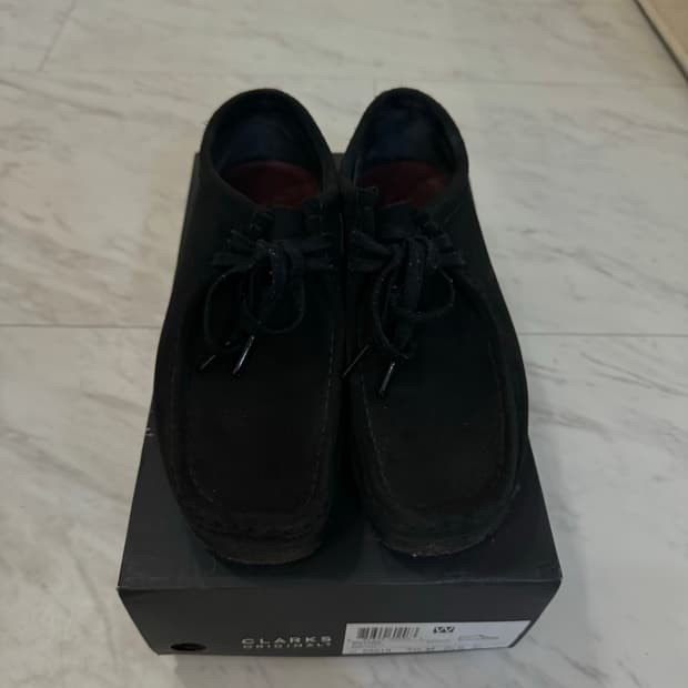 클락스 왈라비 블랙 250