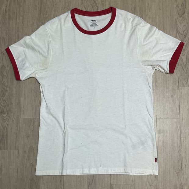 리바이스 반팔 링거티