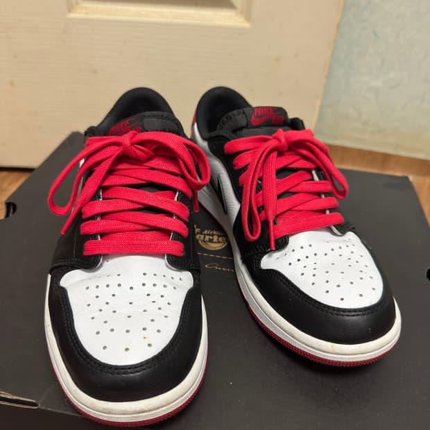 급처)조던1 레트로 로우 OG 블랙토 260