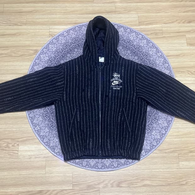 나이키 스투시 스트라이프 울자켓