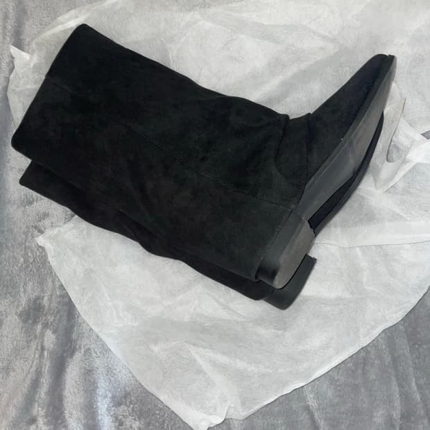 TAGTRAUME Miel Half Black Suede 