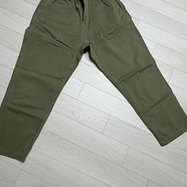 그라미치 루즈테이퍼드 팬츠 m