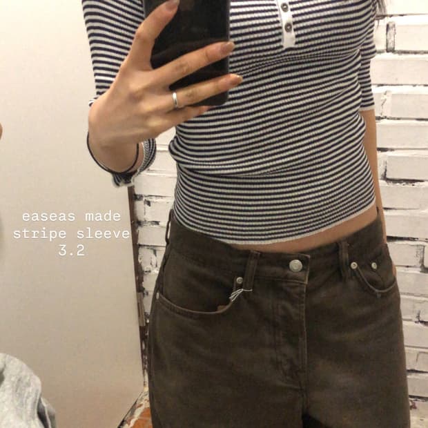 easeas 스트라이프 니트