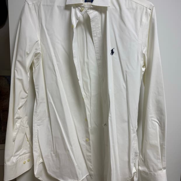 폴로 와이셔츠
