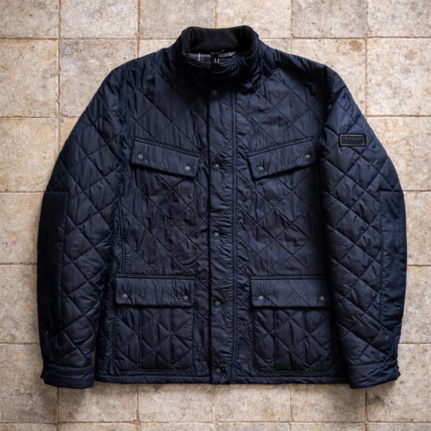 바버 인터네셔널 Ariel 퀼팅 자켓 M