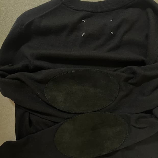 마르지엘라 엘보우패치 니트 