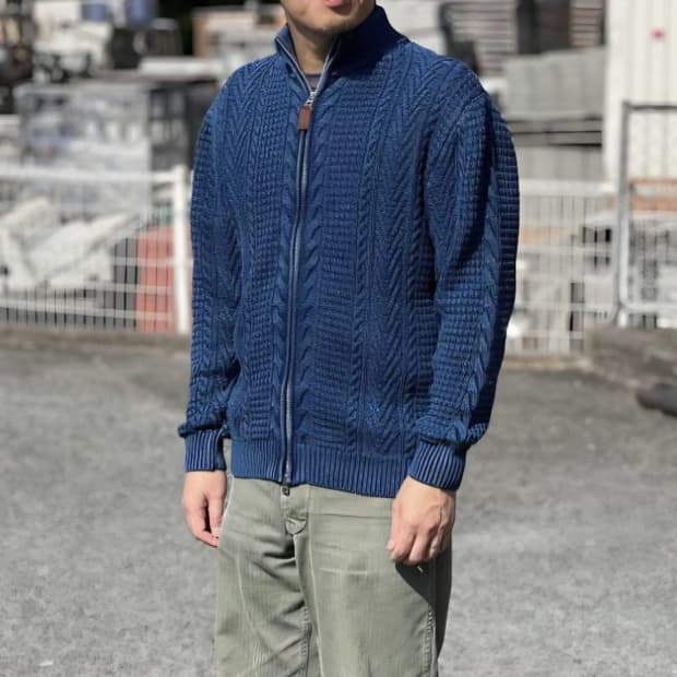 페로우즈 24W PIFK1 니트자켓 L사이즈 판매합니다.