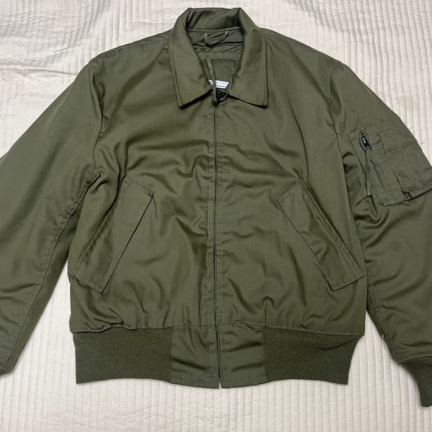 CVC 탱커 자켓 M/R(미디움 레귤러) 민트급