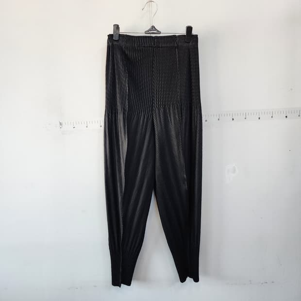 플리츠 팬츠 블랙