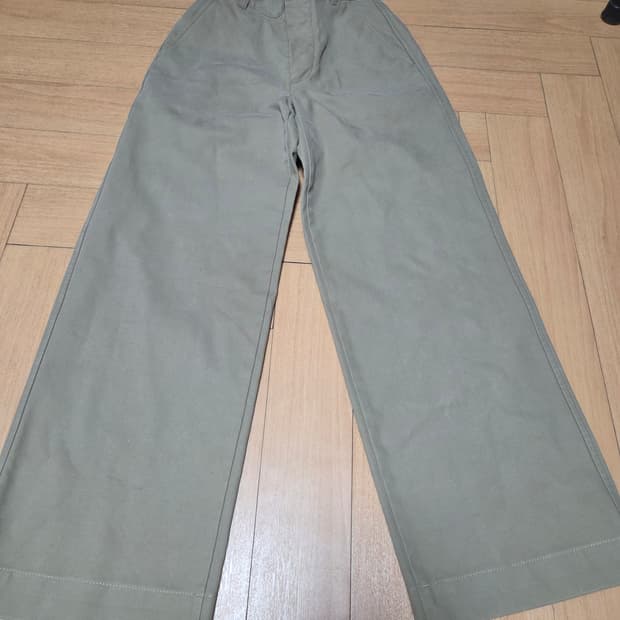 MHL 카키색 와이드 코튼 팬츠