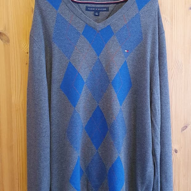 (새상품)105.타미 브이넥 니트