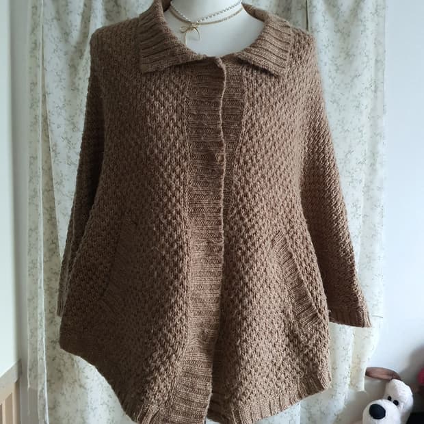 [모리걸] 달천깔 브라운 니트 가디건 숏 코트형 케이프