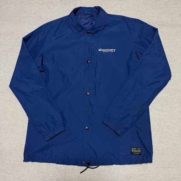 디스커버리 코치 자켓