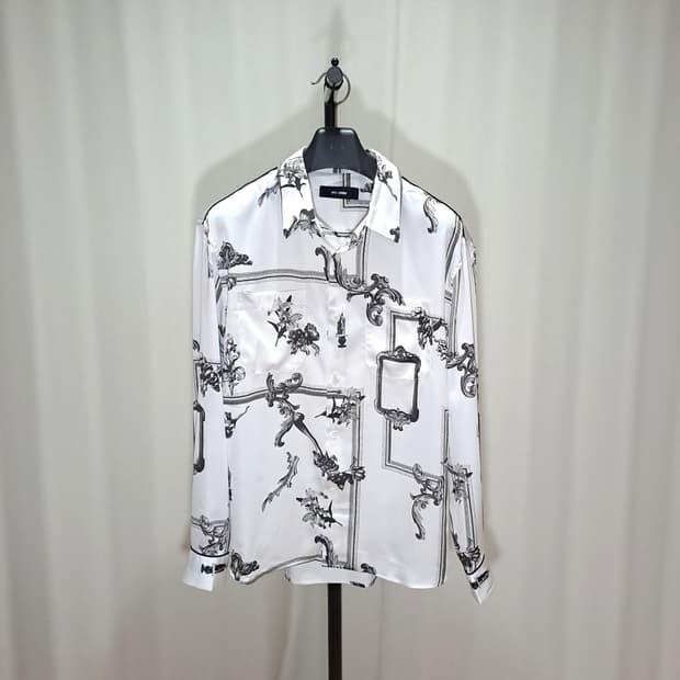 (택포) 시스템옴므 X BTS 콜라보 정국 셔츠 100 B531