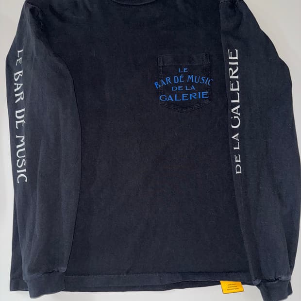 갤러리 디파트먼트 롱슬리브