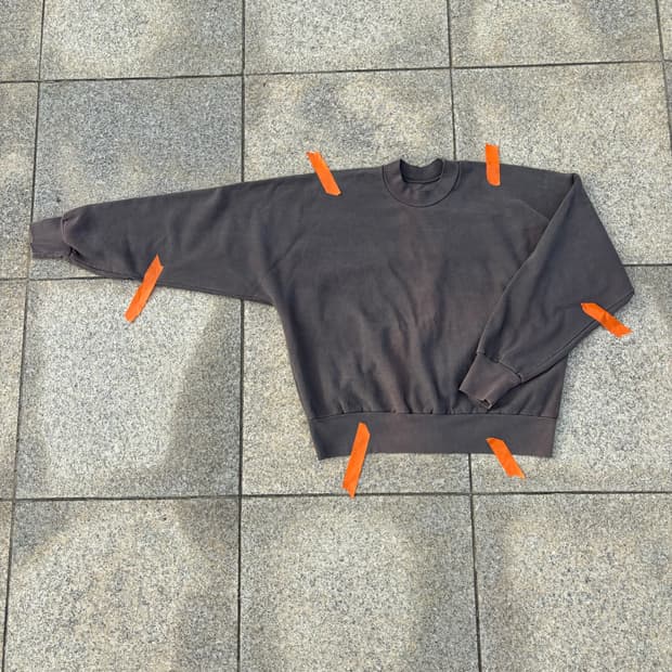 Yeezy 시즌 샘플 크루넥 