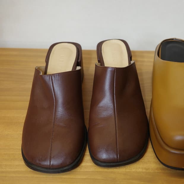 Neute 누트 다크 브라운 뮬/ 245mm