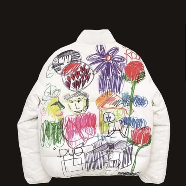 더뮤지엄비지터 마뗑킴 콜라보 패딩