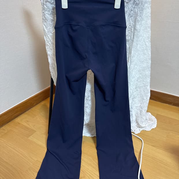 뮬라웨어 레깅스, 탑